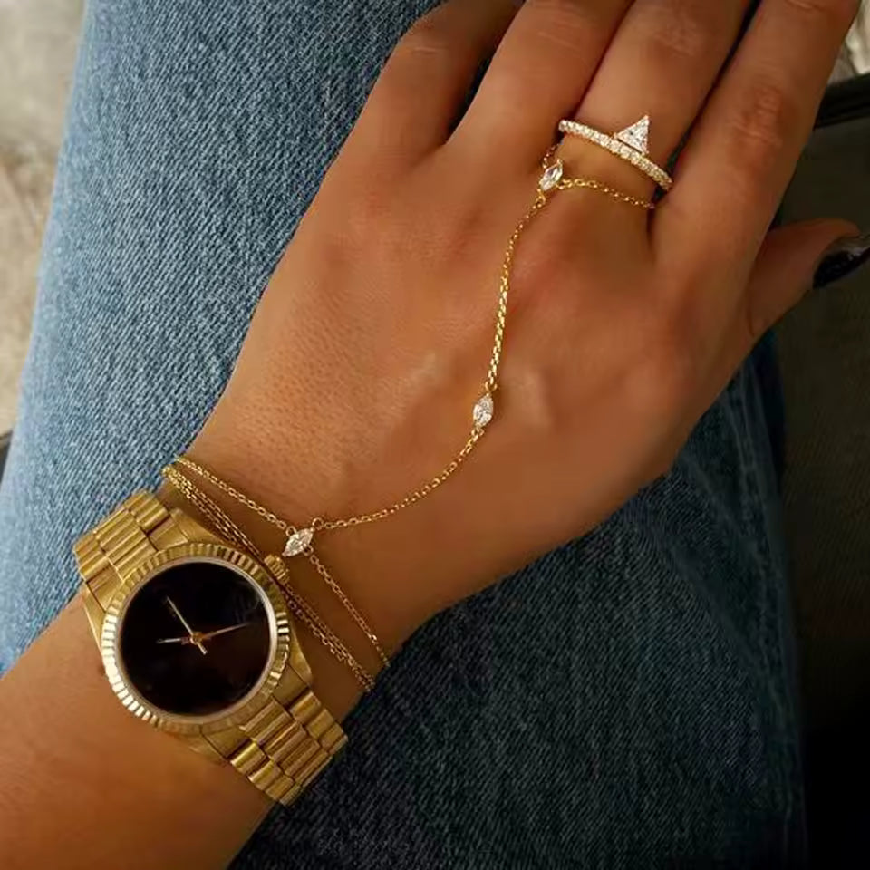 EMPRESS AURORA CUFF