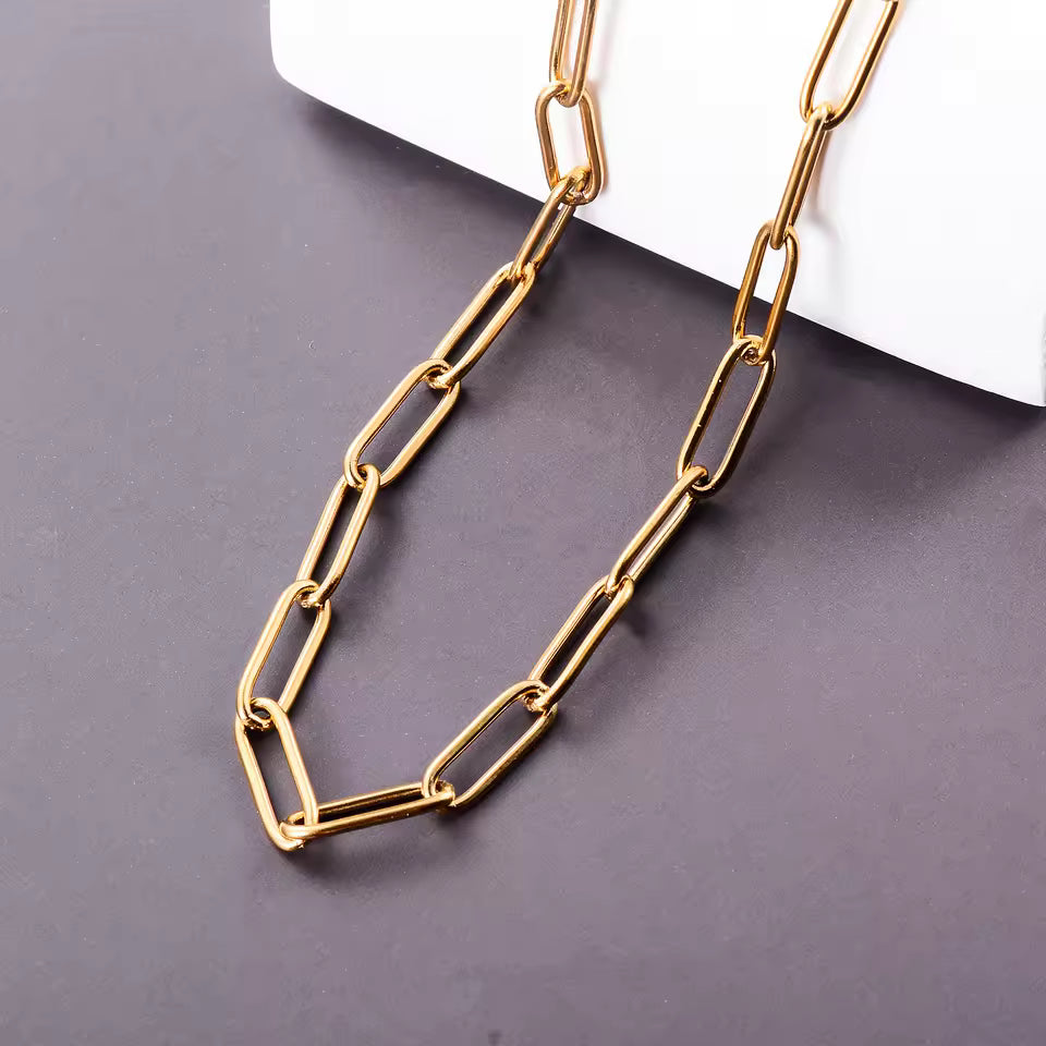 INTERLACHEN CHAIN