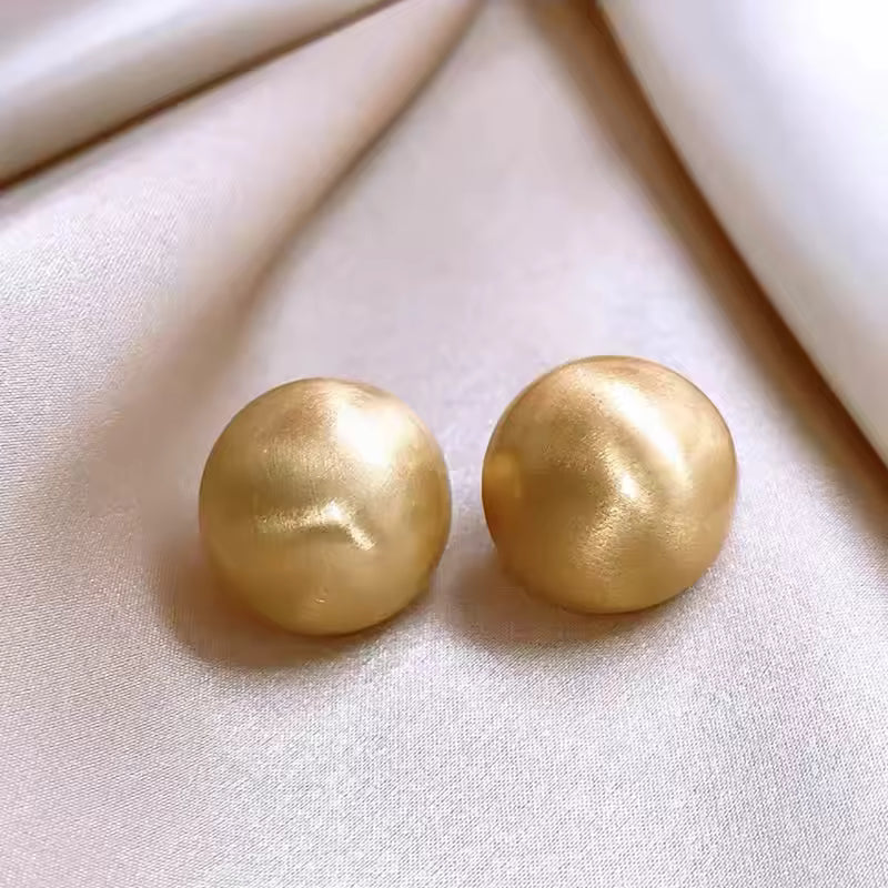 MOONGOLD EARRINGS
