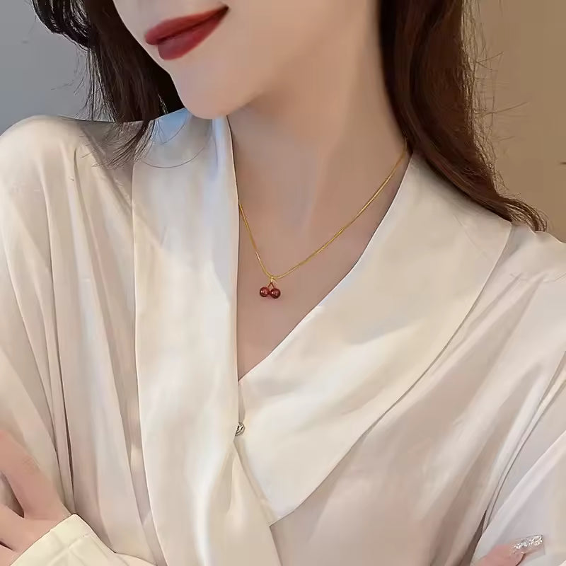 SWEET PLUM NECKLACES