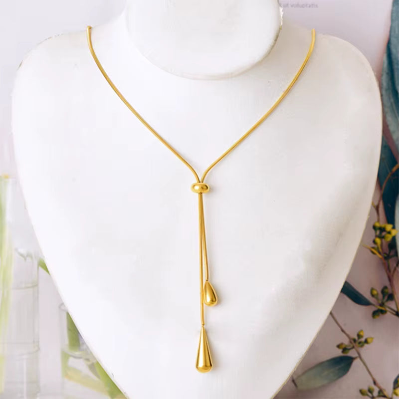 AMARA NECKLACE