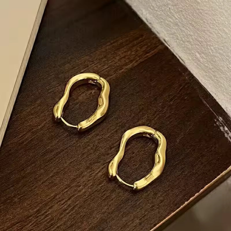WAVY HOOPS