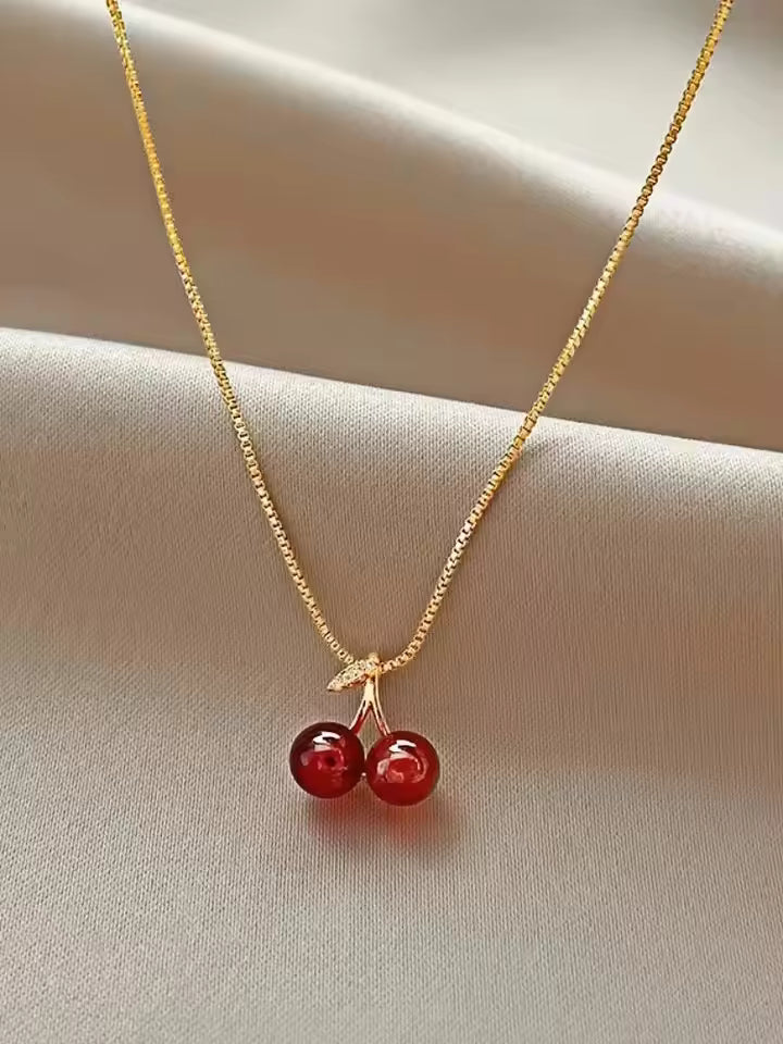 SWEET PLUM NECKLACES