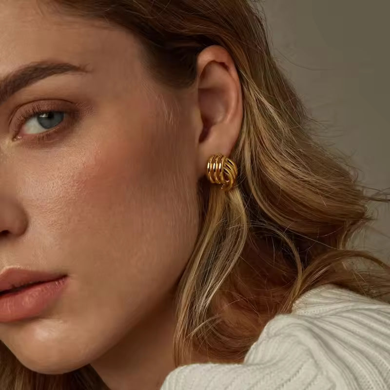 BUTTER EARRINGS