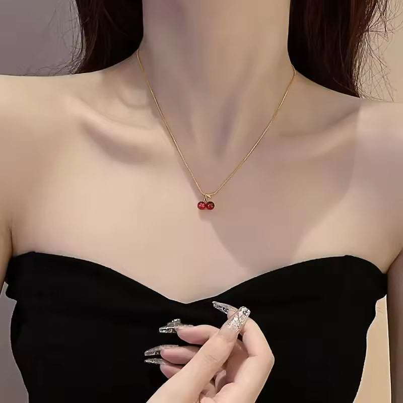 SWEET PLUM NECKLACES