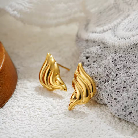 SEASHELL EARRINGS